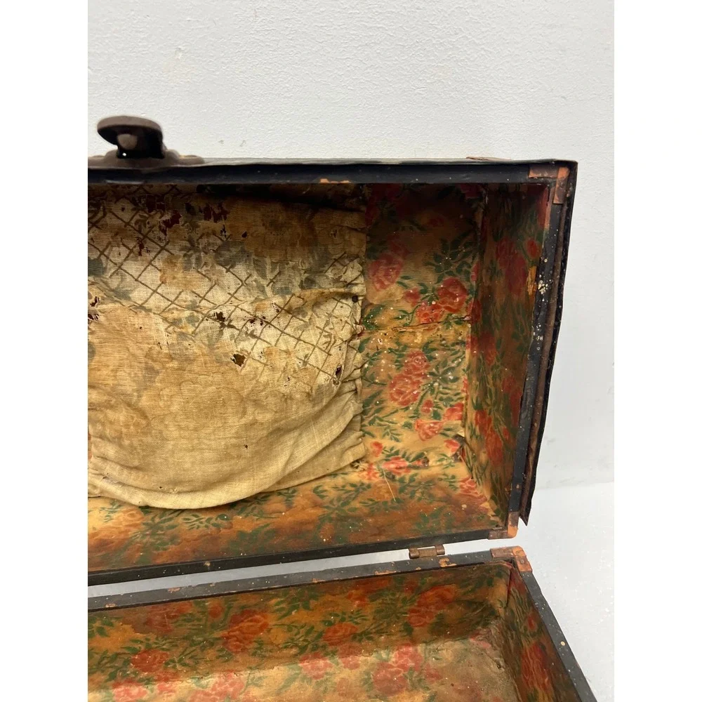 N/A antique wood